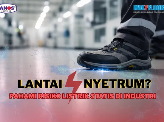 Proses perpindahan elektron penyebab listrik statis saat terjadi gesekan antara sol sepatu dan lantai industri.