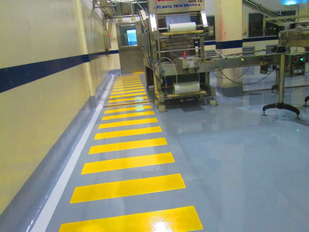 Epoxy Lantai Semakin Berwarna dan Cantik